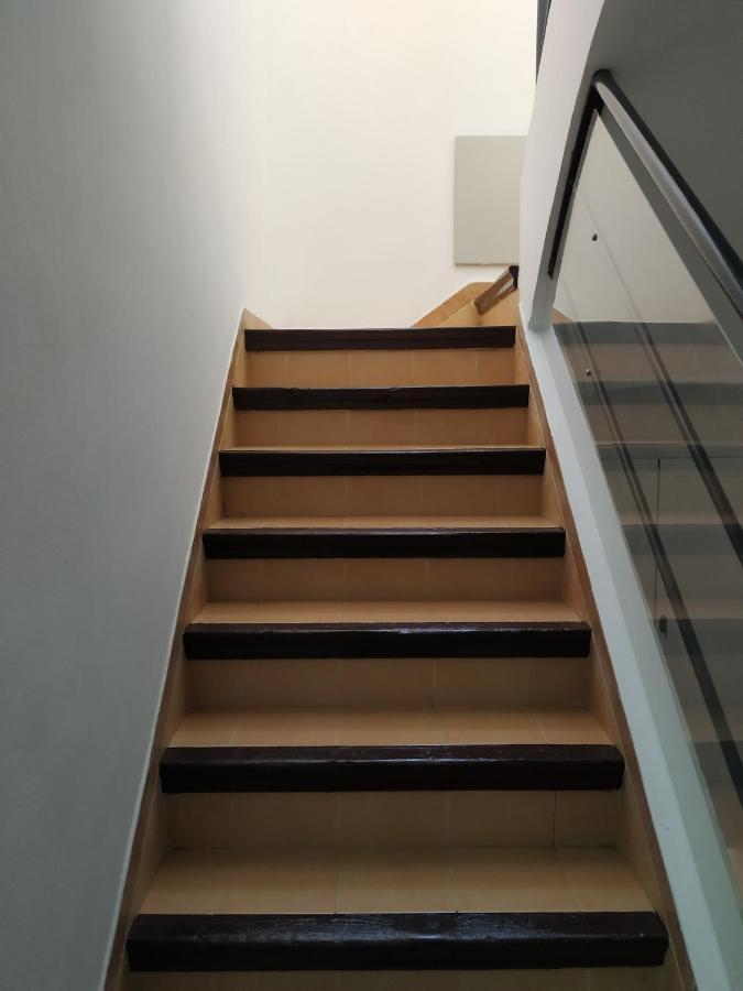 Apartamento Torres19 Севиля Екстериор снимка